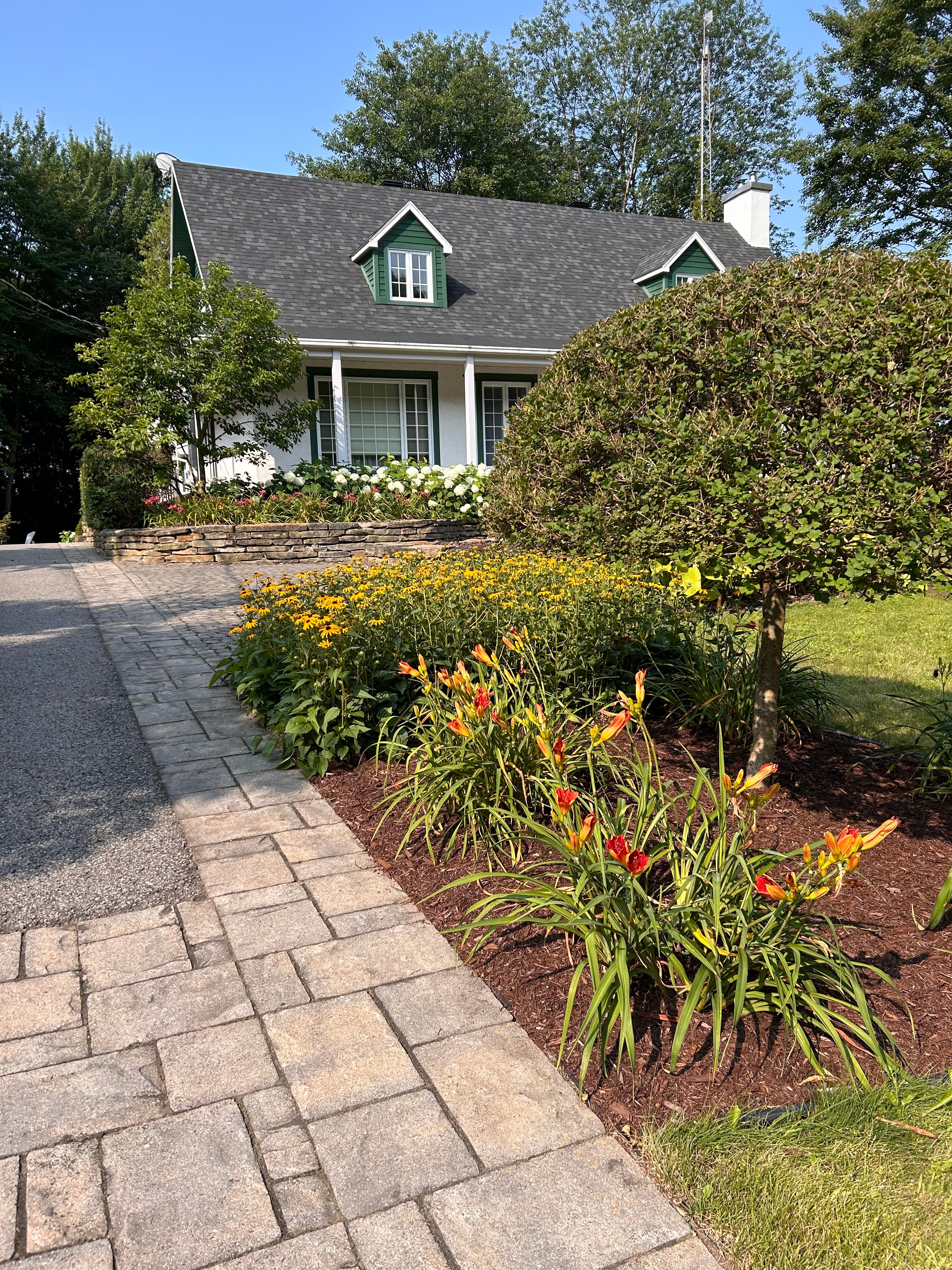 pinard floriculteur paysager aménagement paysager entretien paysager mauricie centre du quebec nicolet trois-rivières