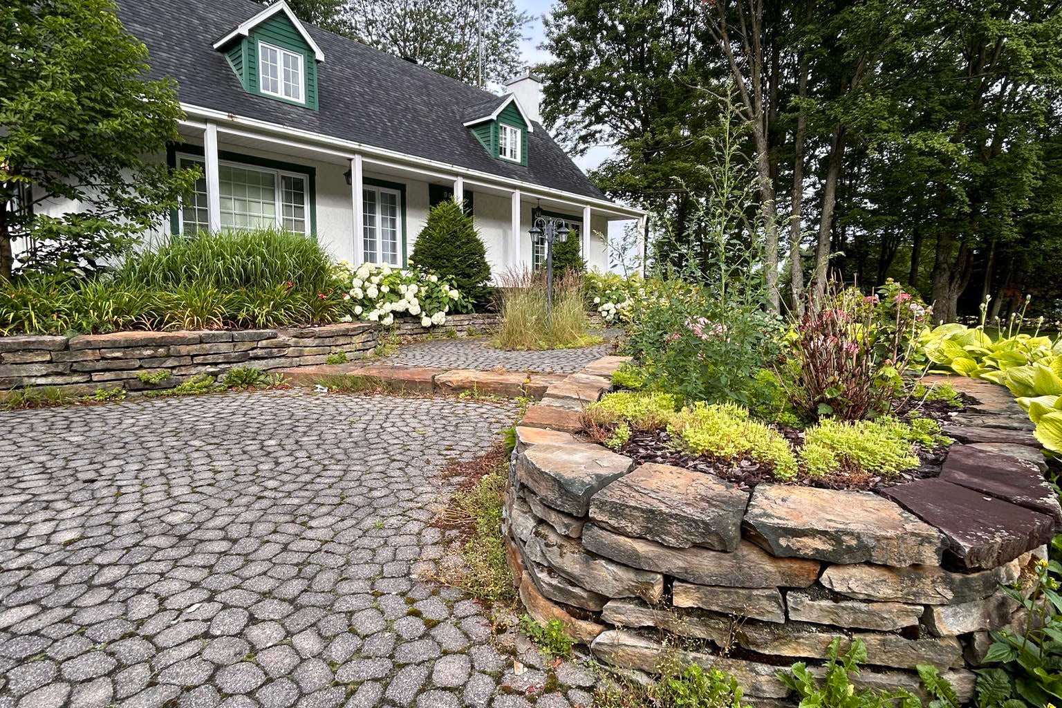 pinard floriculteur paysager aménagement paysager entretien paysager mauricie centre du quebec nicolet trois-rivières